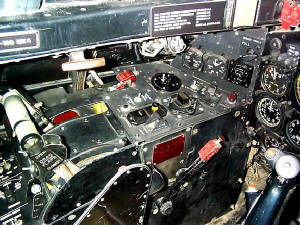 cf100760b-cockpit.jpg