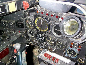 cf100760d-cockpit.jpg